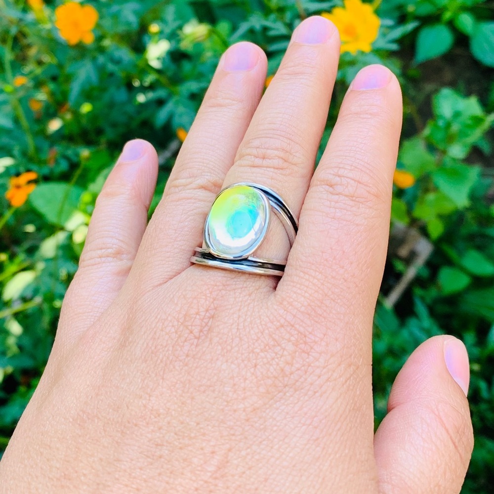 NEW | Moonstone Ring - Picture 2 of 5